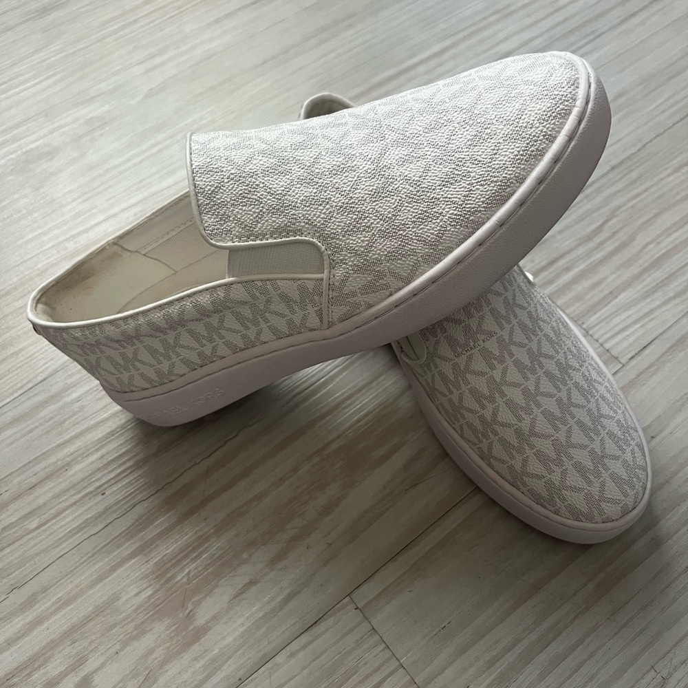 Michael Kors White Patterned Slip-On Loafers